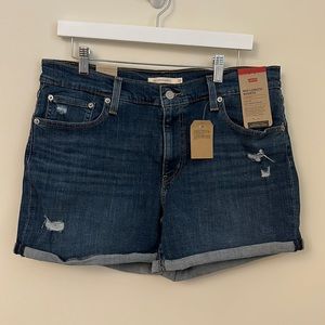 Levi’s hypersoft mid rise, mid length jean shorts size 32